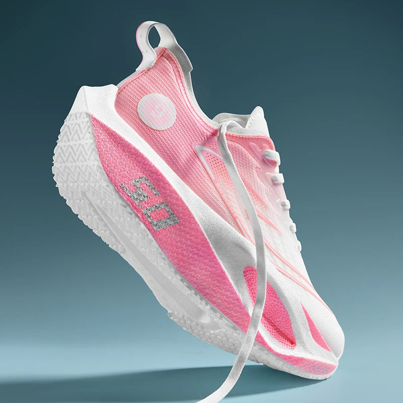 HyperEdge – Lightweight Racing Shoes